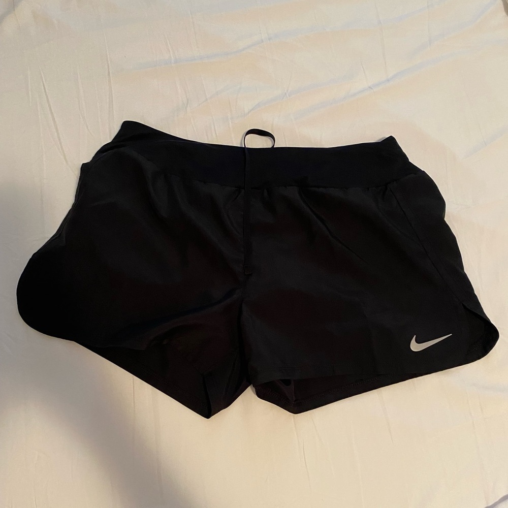 Nike shorts womens